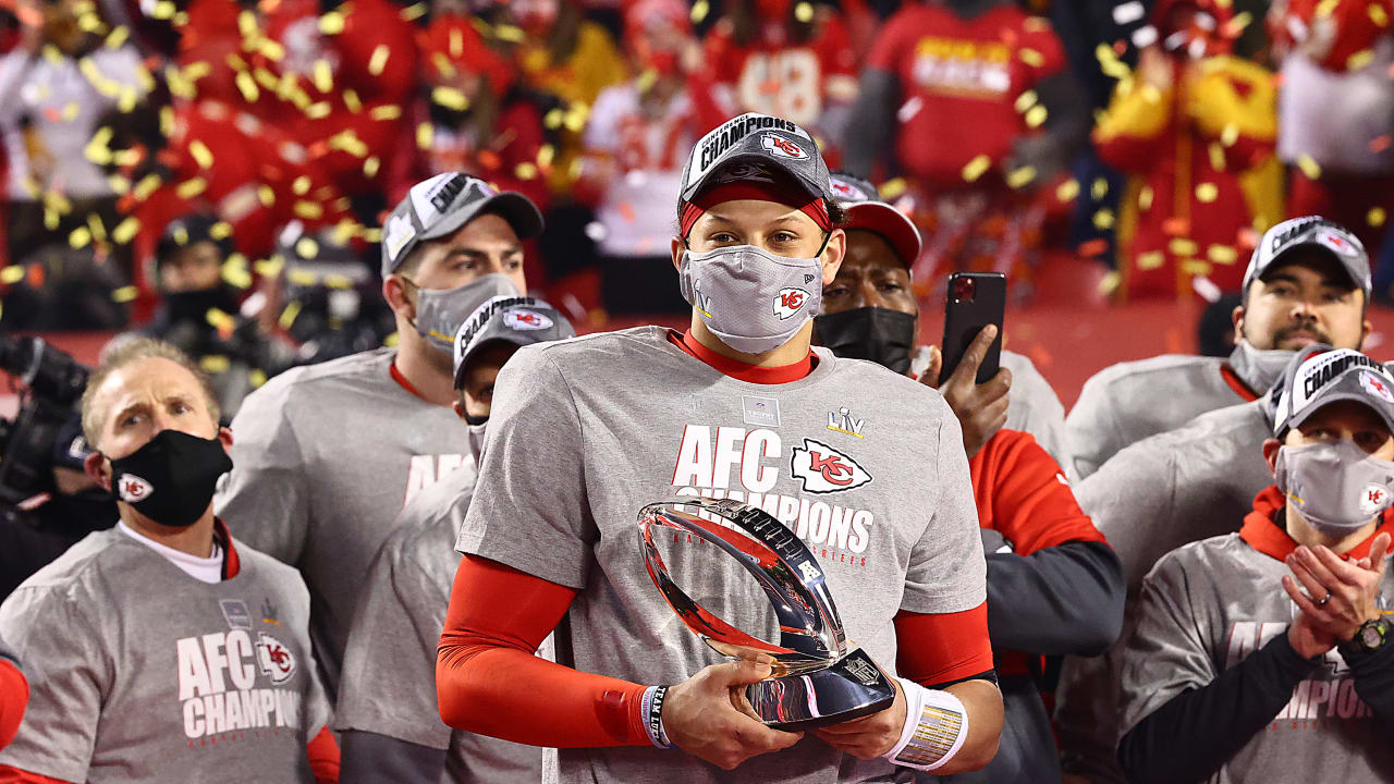 Photos Game Action from AFC Championship Chiefs vs. Bills