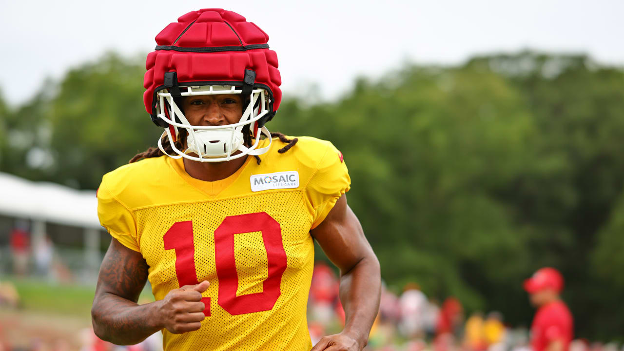 Isiah Pacheco, Kansas City Chiefs' Running Back, Poised for Solid