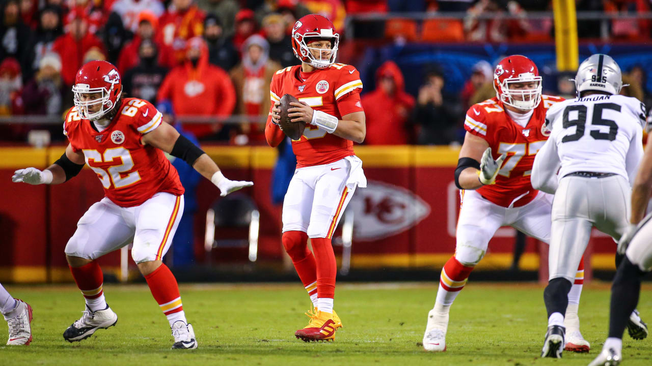 Monday Night Football: Chiefs' history of dominance over Raiders seems  likely to continue