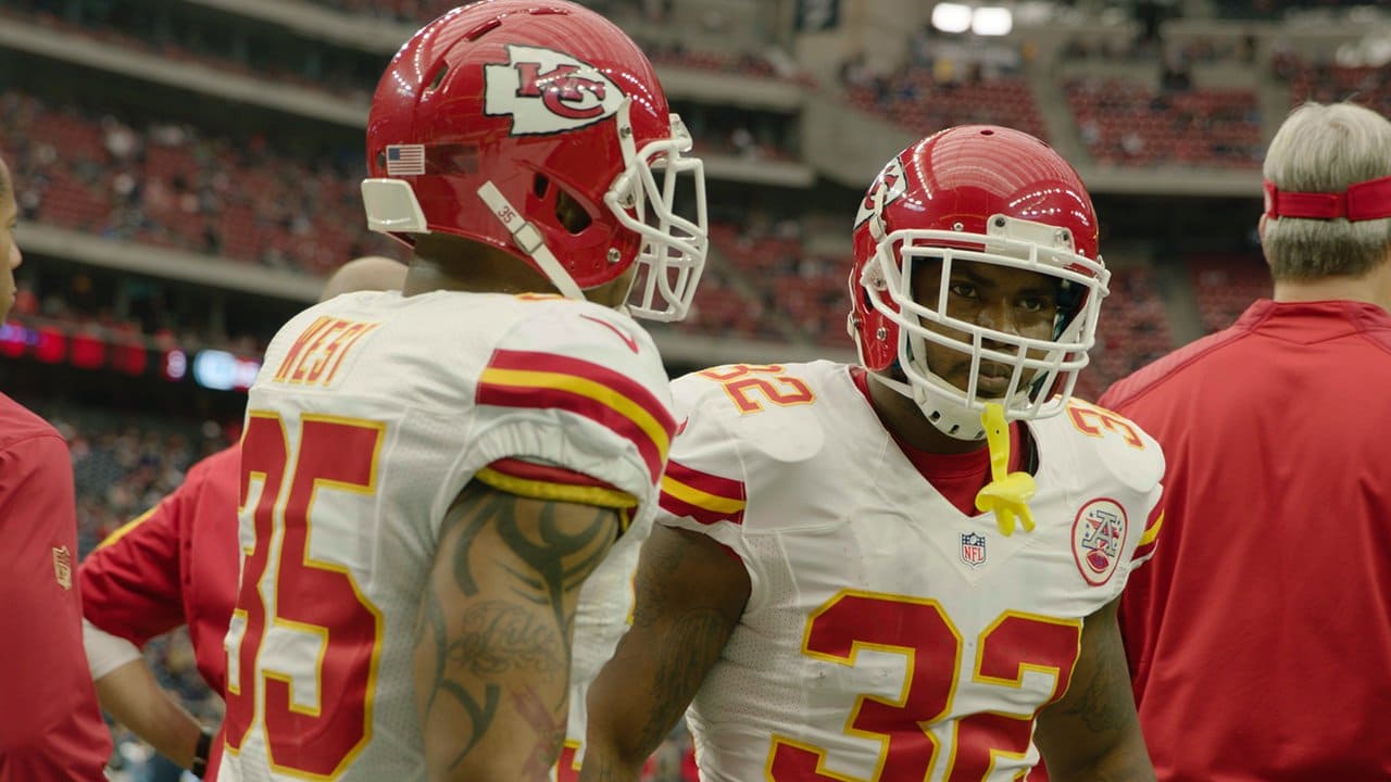 Chiefs Give Extensions to Pair of RBs