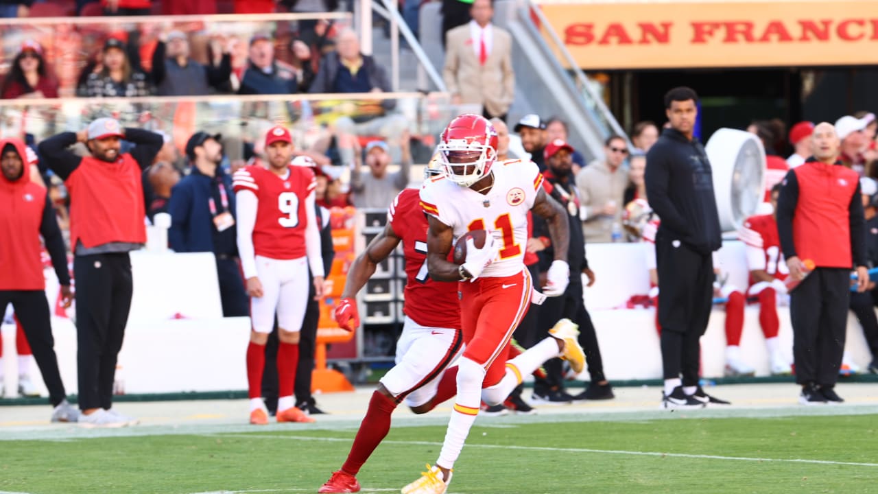 Marquez Valdes-Scantling stats, Super Bowl 2023: We track stats, big plays,  video highlights for Chiefs WR in Super Bowl 57 - DraftKings Network