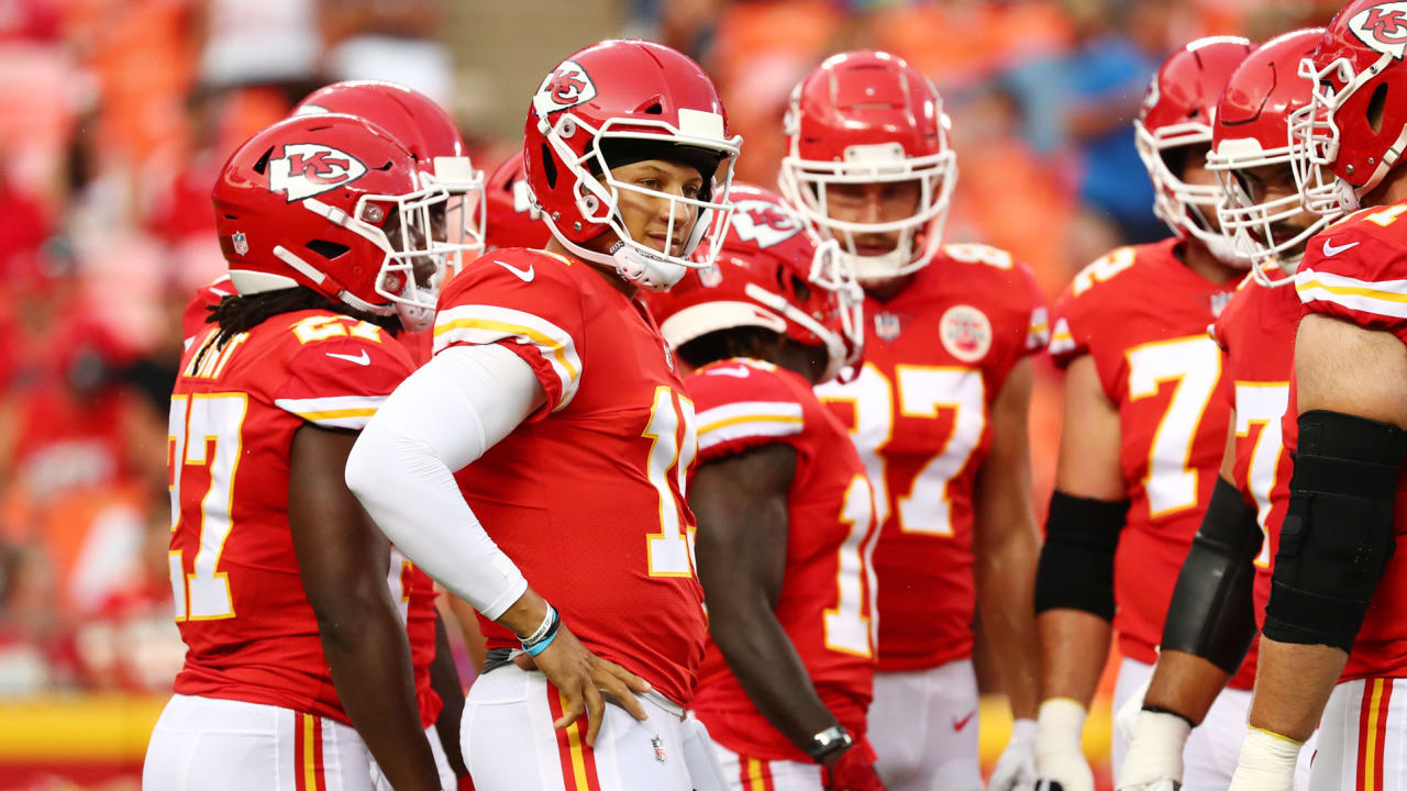 Chiefs' Houston inactive today against Browns; Hitchens will play