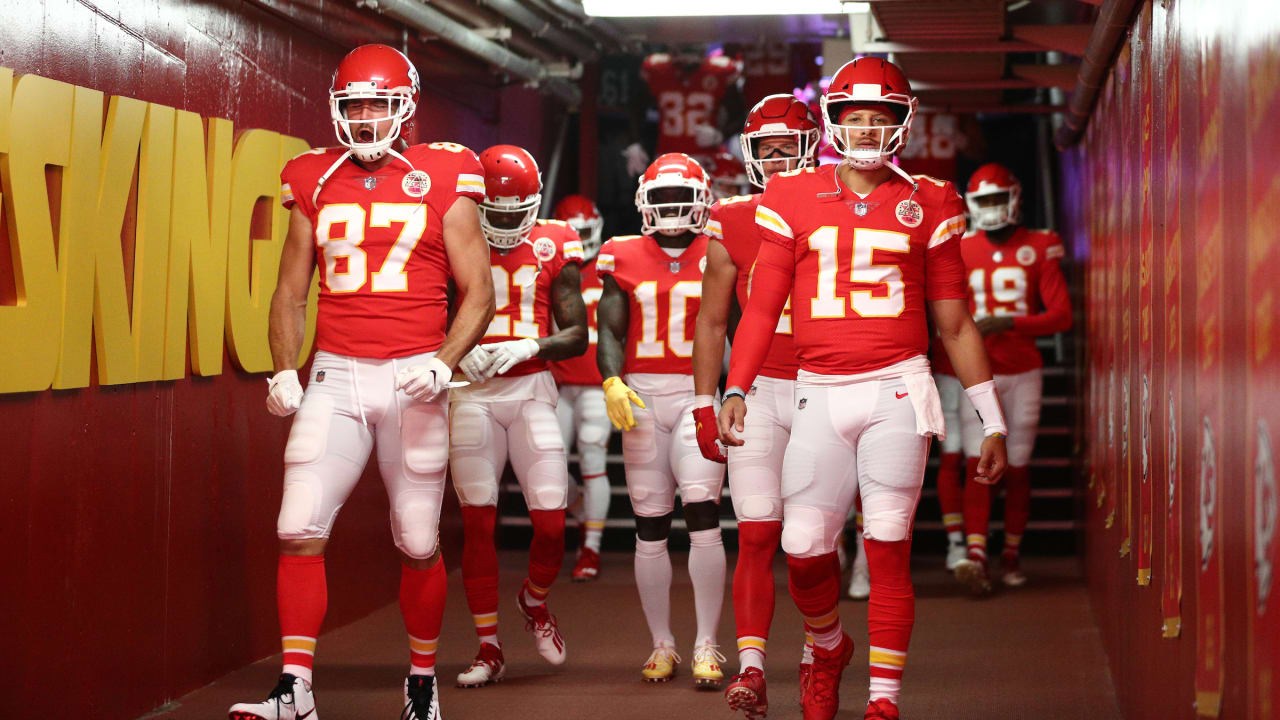 Chiefs' Travis Kelce, Patrick Mahomes land in top 10 of 'NFL Top 100' list