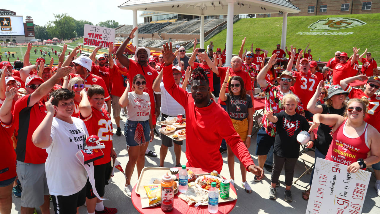 Chiefs announce 'World's Largest Tailgate' ahead of NFL Kickoff