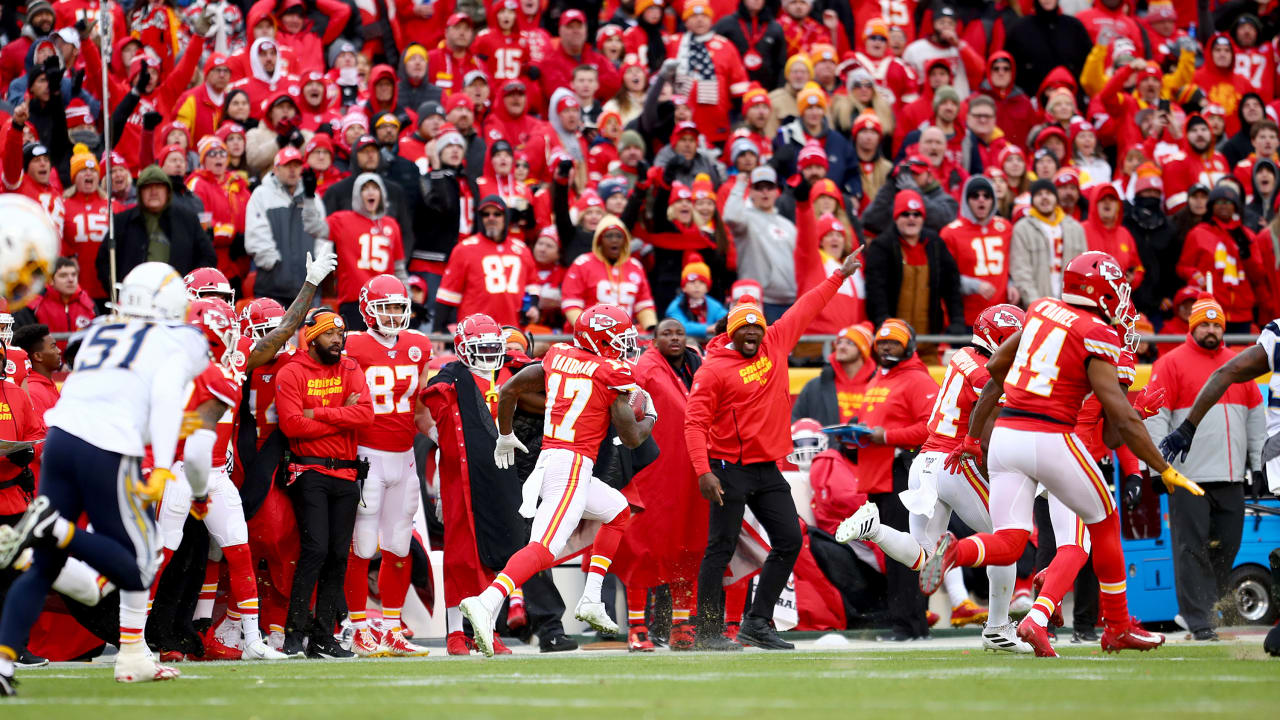 Mecole Hardman Named AFC Special Teams Player of the Week