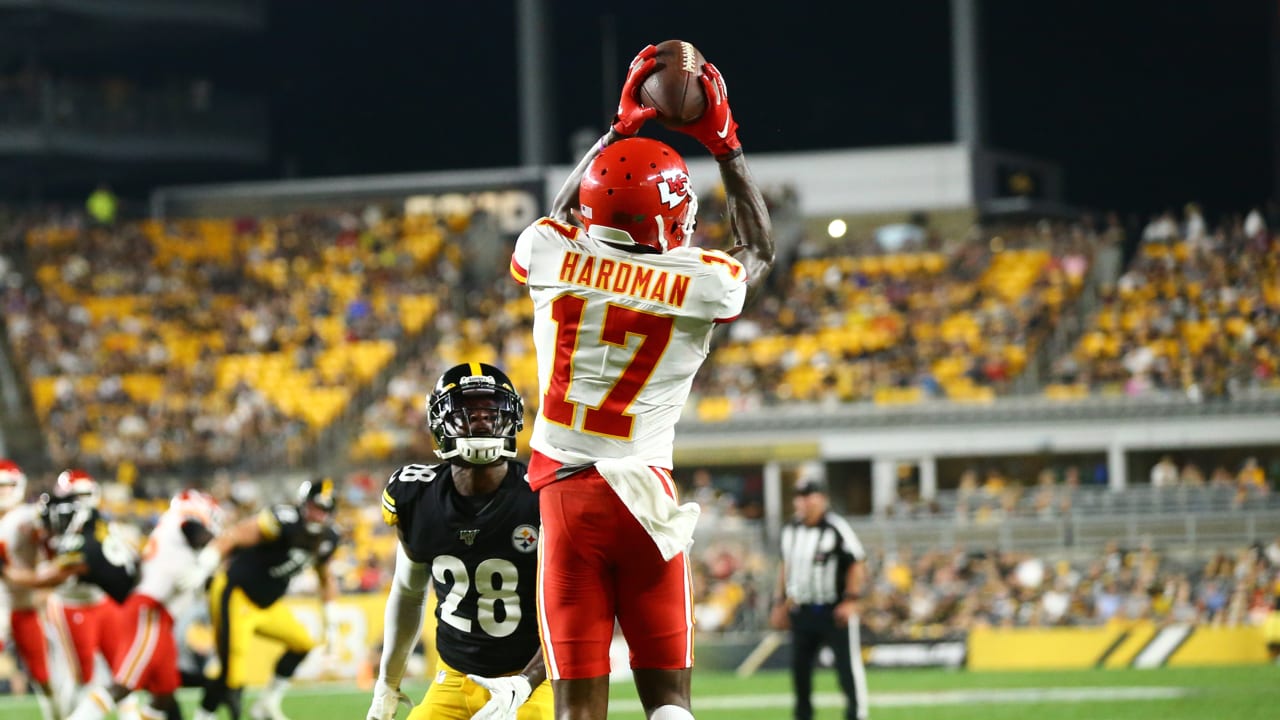 Kansas City Chiefs wide receiver Mecole Hardman (17) runs for a touchdown  during the second hal …