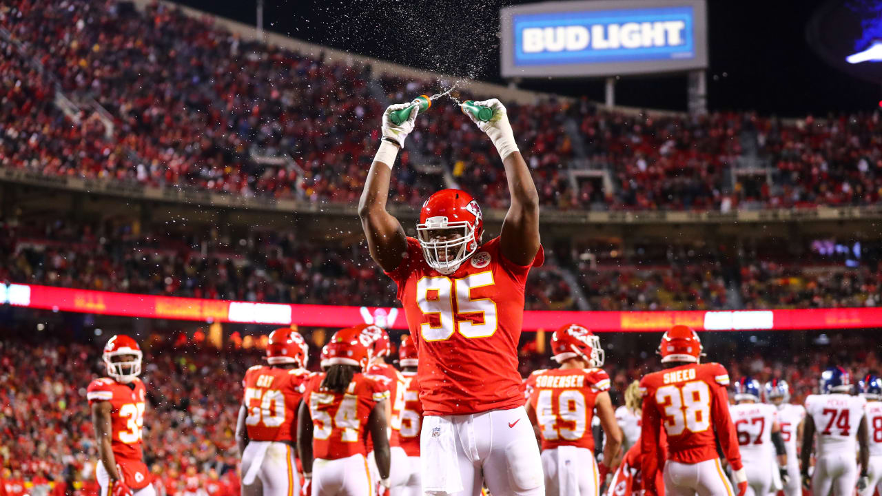 Behind the Lens: Counting Down the Top 10 Photos from the 2021 Season – No. 4 - Vimarsana News