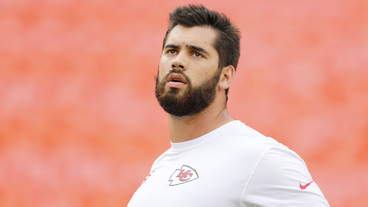 Chiefs Extend Laurent Duvernay-Tardif