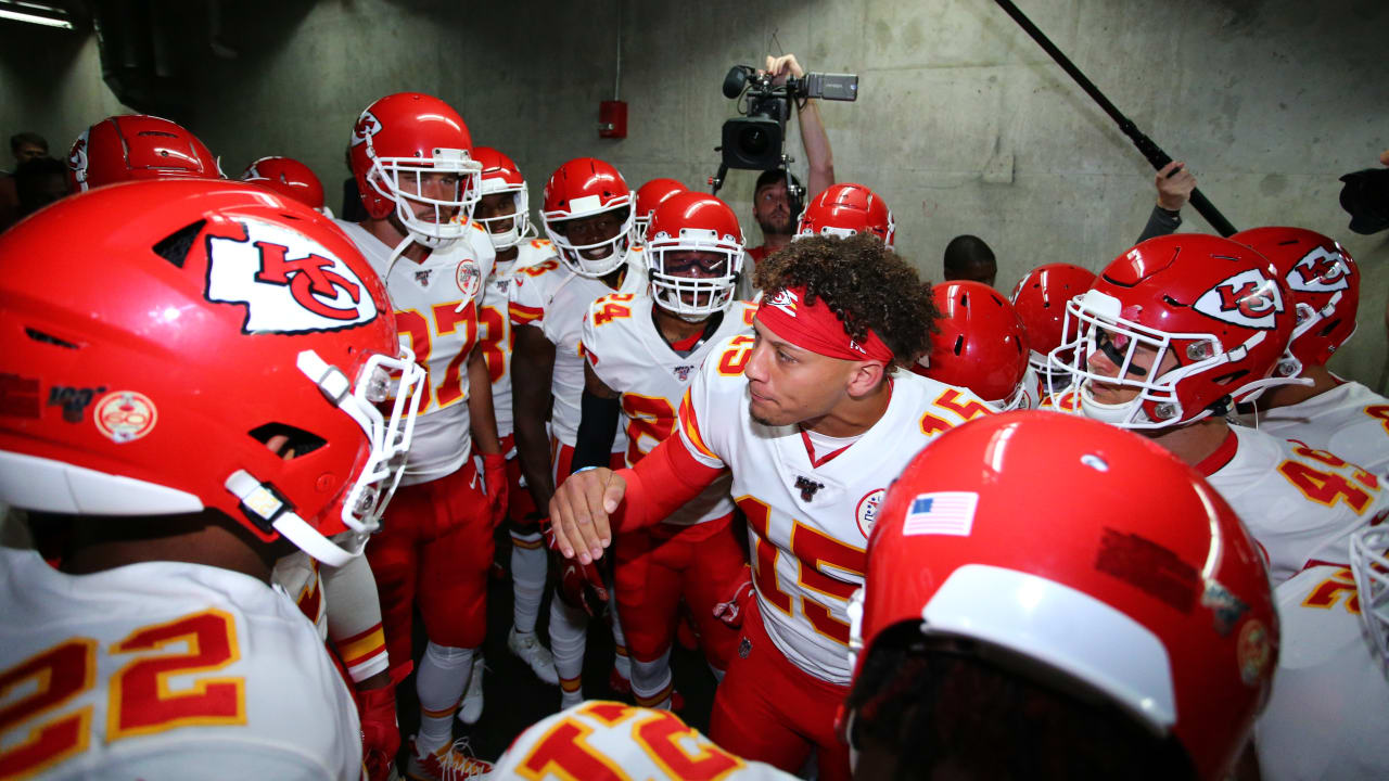 Kansas City Chiefs quarterback Patrick Mahomes pumps up the crowd