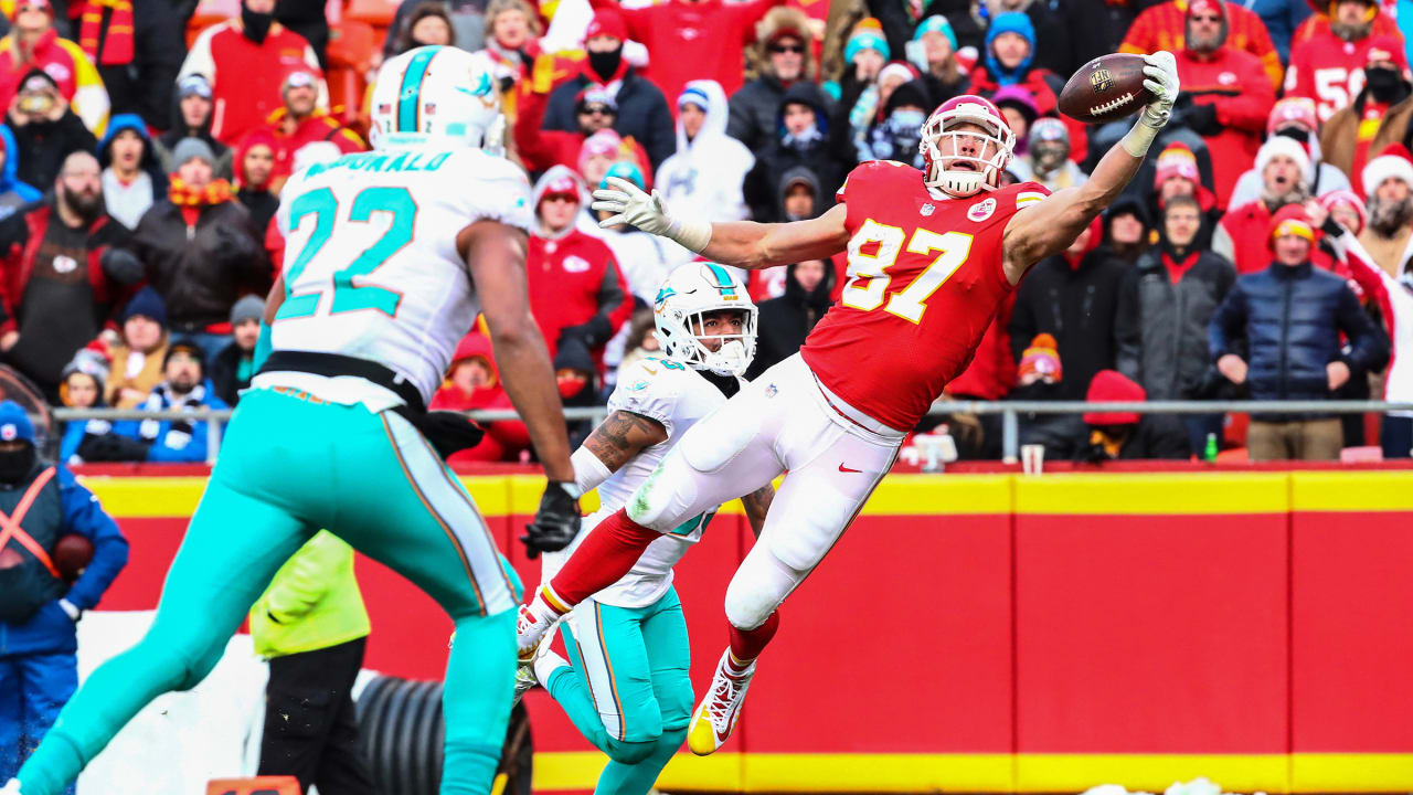 How to Watch and Listen Week 14 Chiefs vs. Dolphins