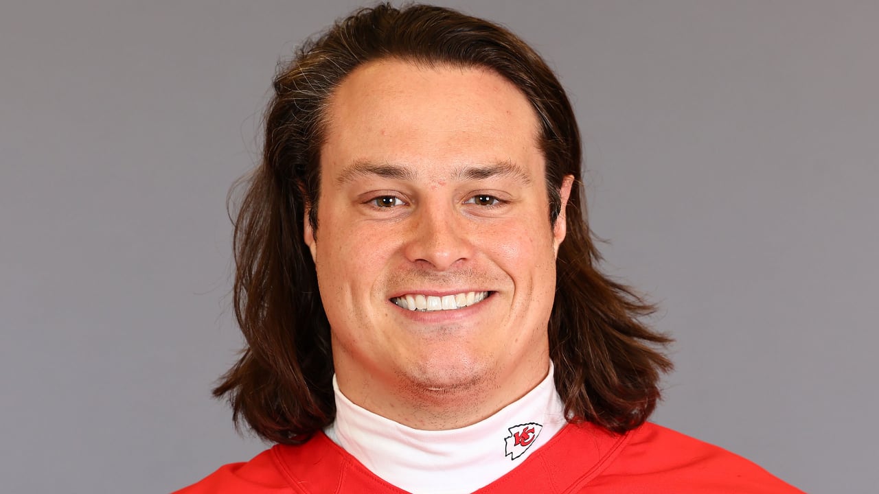 Austin Reiter: Manatee Native Dons Chiefs Jersey At Super Bowl LV