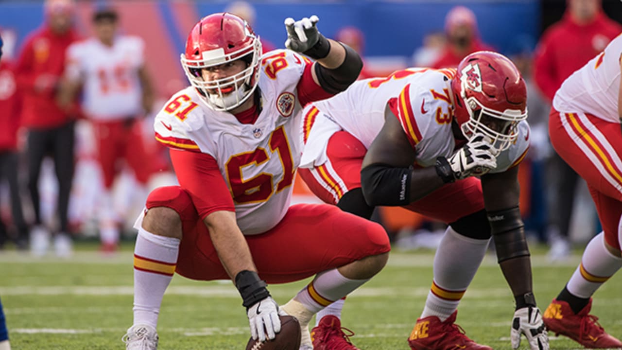 Chiefs Injury Update: Mitch Morse Injures Foot In Sunday’s Loss