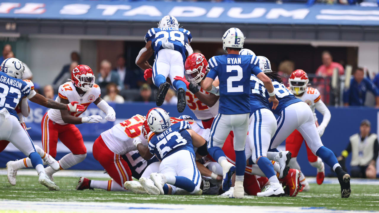 Jonathan Taylor Runs Wild as Colts Take Down Patriots 27-17, FULL Game  Recap