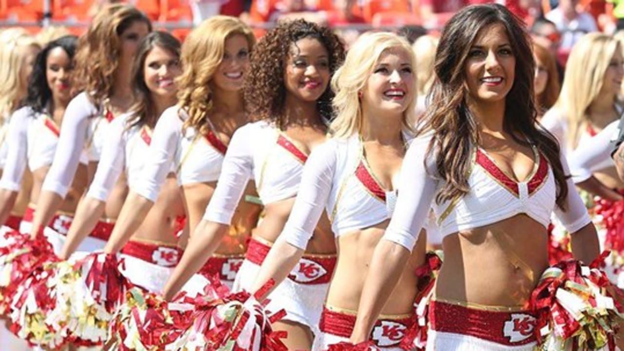 Kansas City Chiefs Cheerleaders Speaking Fee and Booking Agent Contact