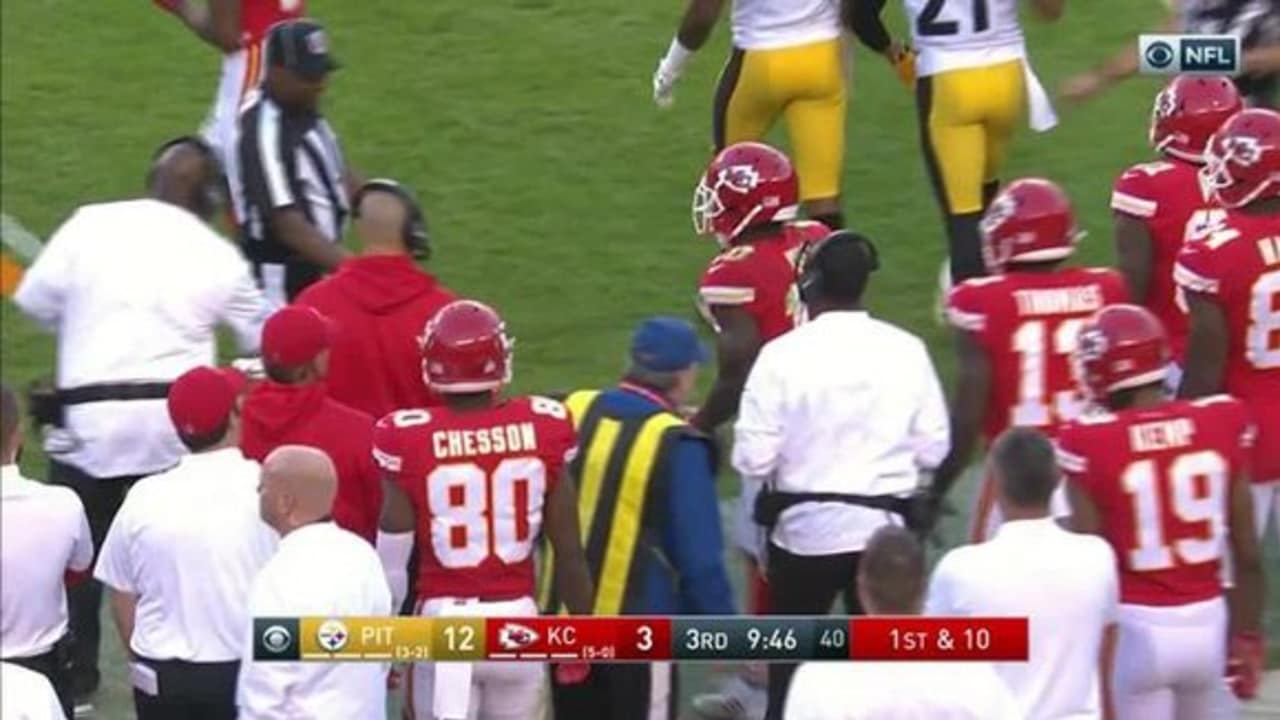 Tyreek Hill Catches Pass for First Down