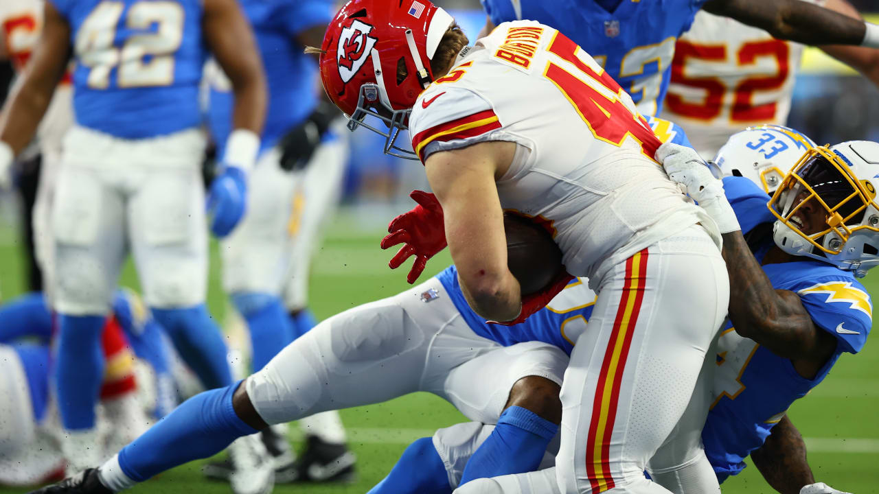 Michael Burton Picks Up 20 Yards on Chiefs' WellDesigned Full Back Screen