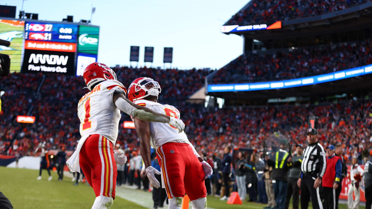 Broncos lose to Chiefs for 13th straight time, 28-24, finishing 7-10 and  last in AFC West