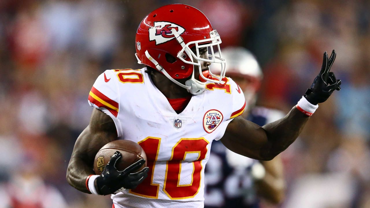 Player Profile: Tyreek Hill Has Had Huge Performances vs. Patriots.