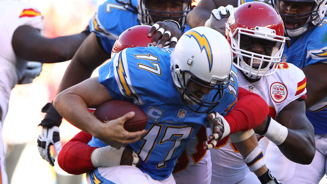 Game Recap: Chiefs Defeat Chargers, 33-3, Improve To 5-5