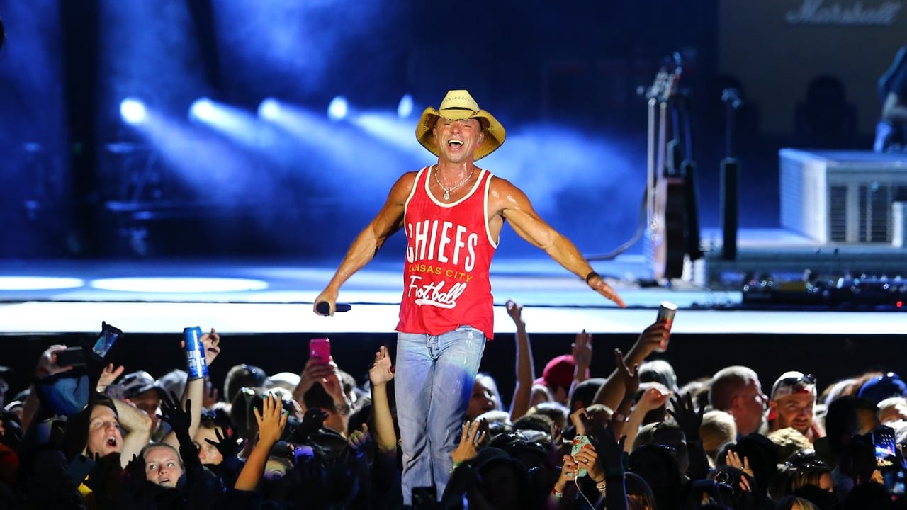 Photo Gallery Kenny Chesney at Arrowhead Stadium