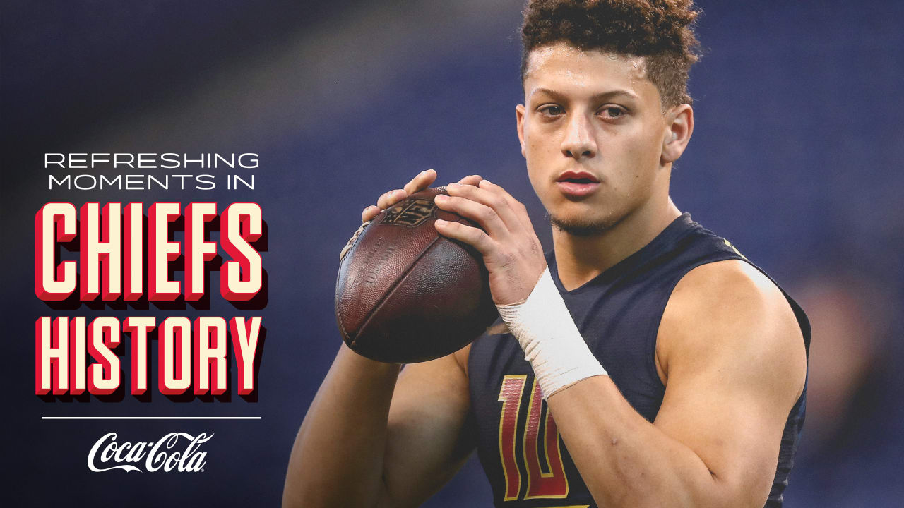 Chiefs select Patrick Mahomes II No. 10 in the 2017 NFL Draft