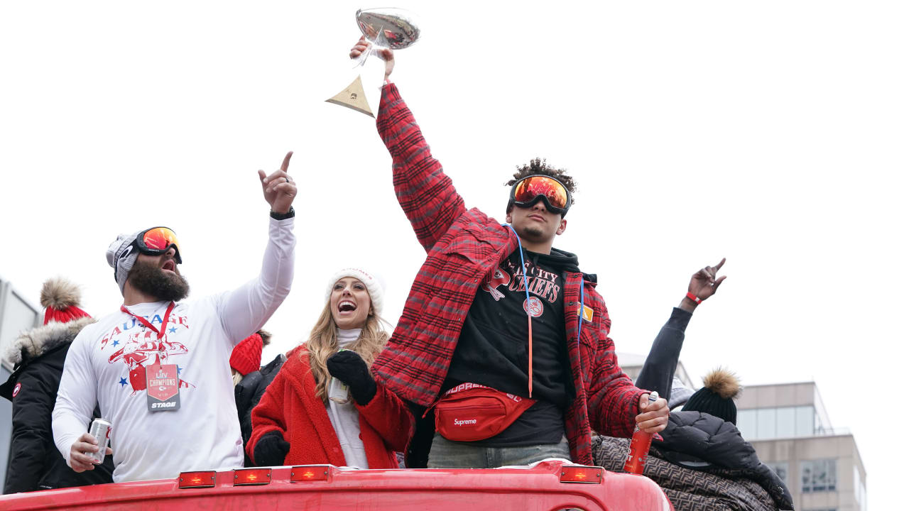 Chiefs fans 'sickened' by boozy Super Bowl parade