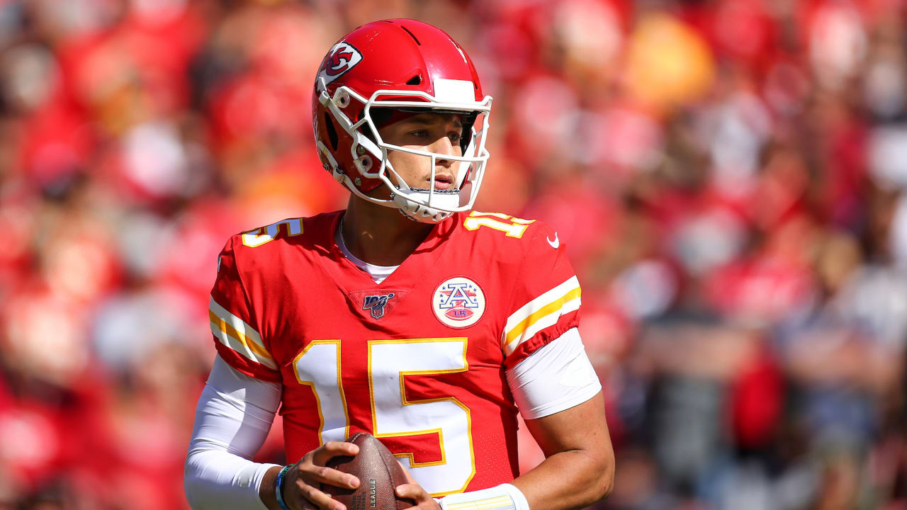 Friday's NFL: Patrick Mahomes to start for Kansas City Chiefs, barring  setback