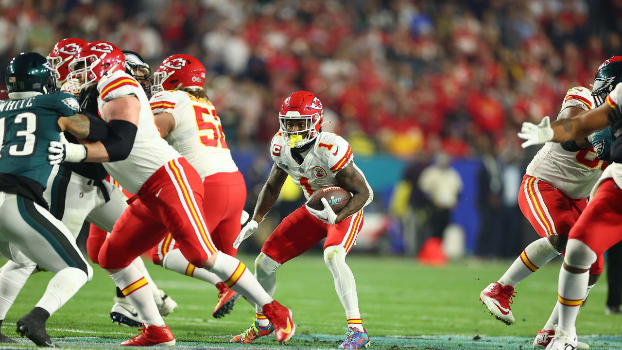 NFL Super Bowl 2023: Jerick McKinnon refuses to score touchdown, seals win  with game-winning slide, Kansas City Chiefs def Philadelphia Eagles