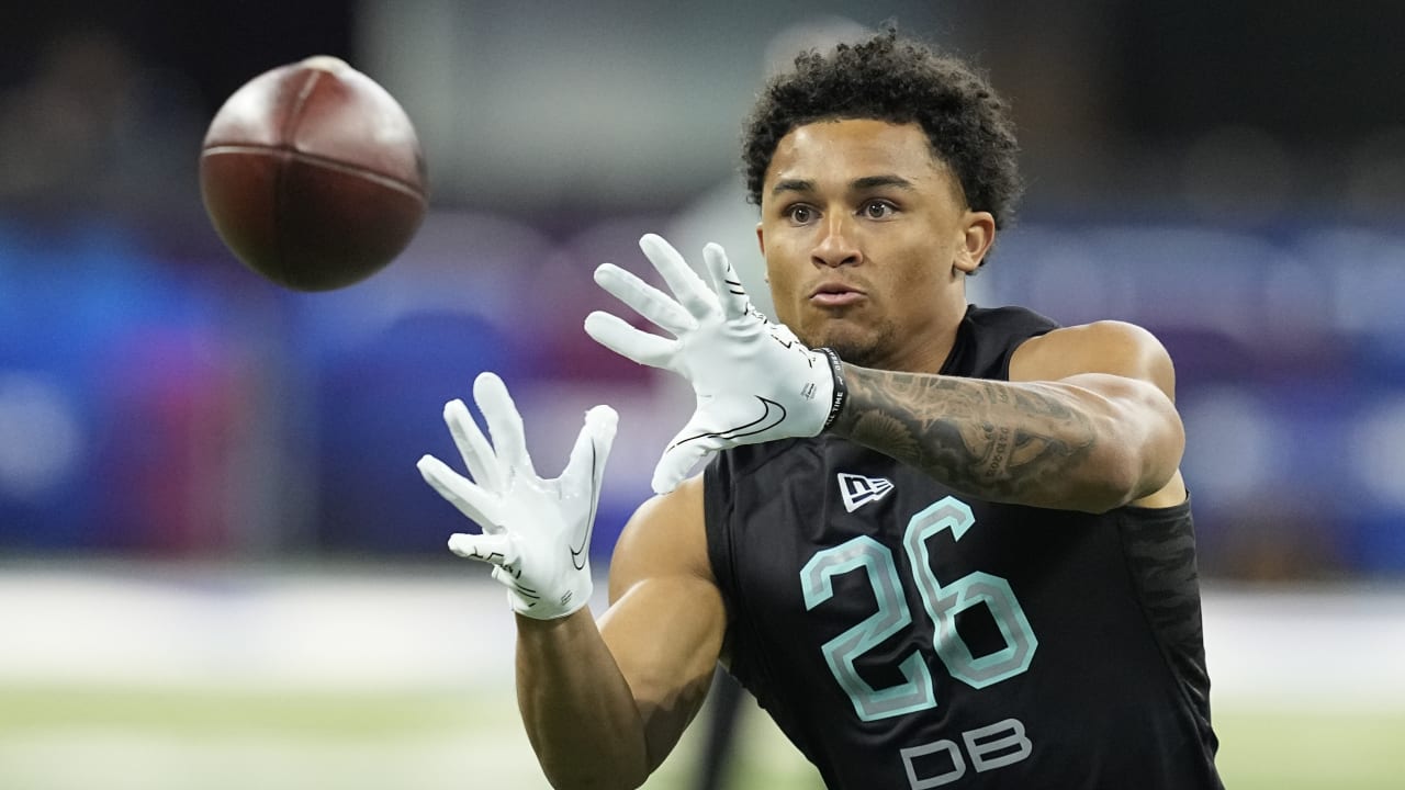 3 wide receivers Chiefs must target in 2022 NFL Draft after