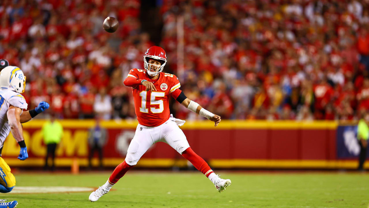 Patrick Mahomes' Best Throws from Week 2 Chiefs vs. Chargers