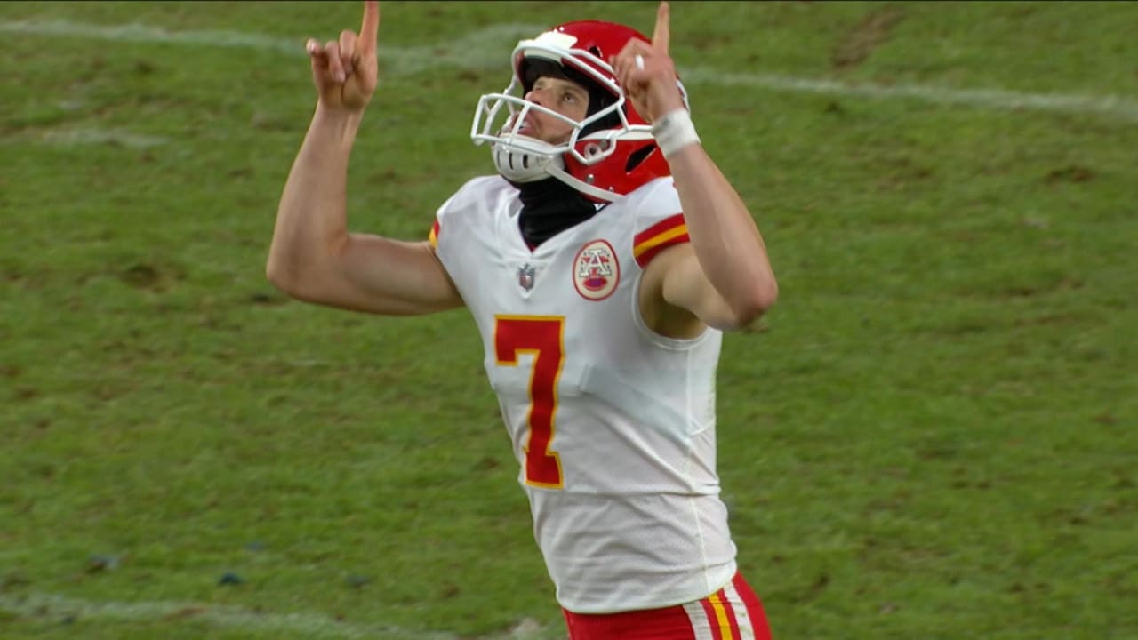 NFL Insider Warns Chiefs Kicker Harrison Butker About Playing