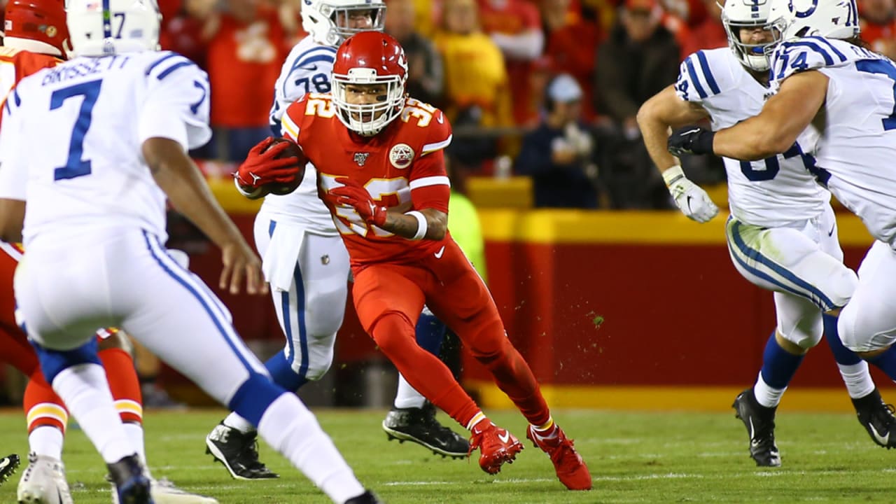 Photo Gallery: Chiefs vs. Colts Game Action