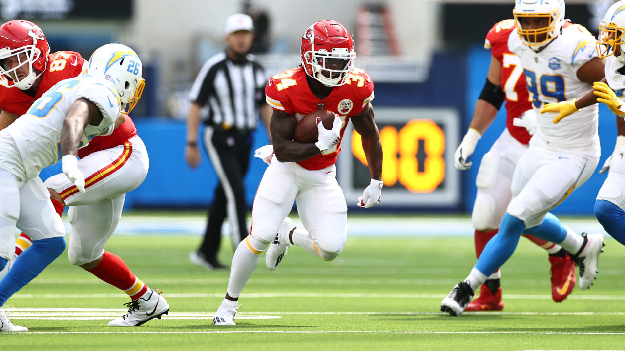 Chiefs Running Back Darwin Thompson Scores First Touchdown Of Season  Against Chargers