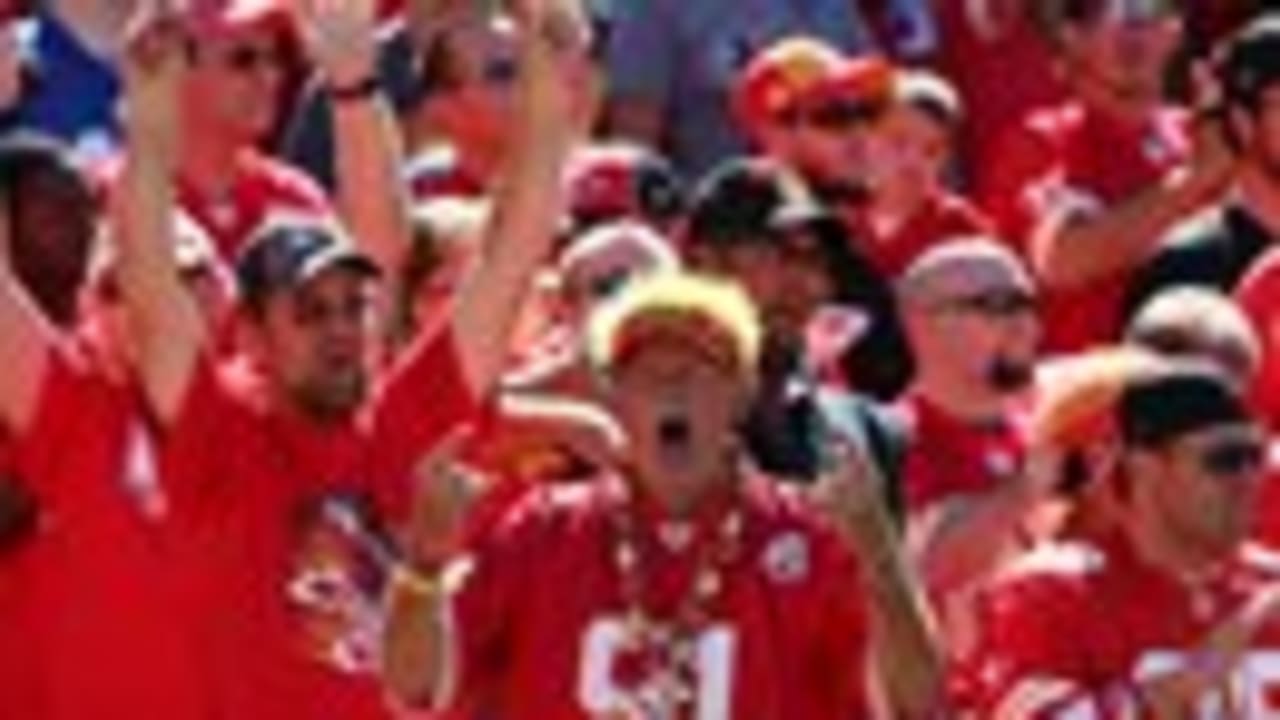 Celebrating the Kansas City Chiefs, the Chop Divides - The New York Times