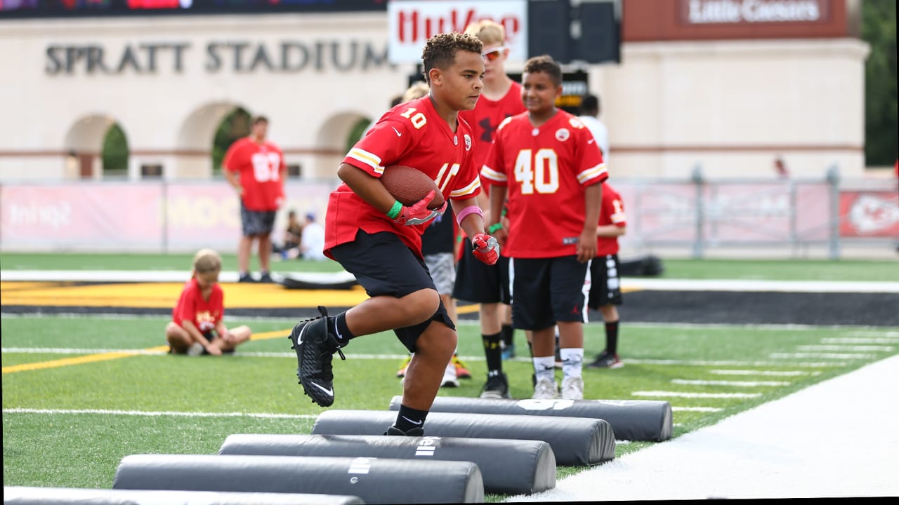 Chiefs Host Annual Gatorade Junior Training Camp for Kids at Practice