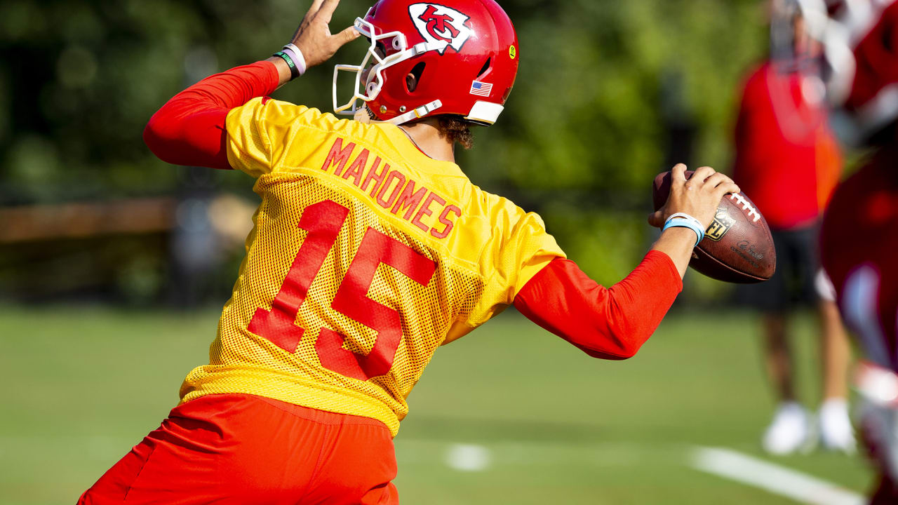 Chiefs Training Camp Observations Day 3 A New Offensive Strategy Emerges - td0h0bx