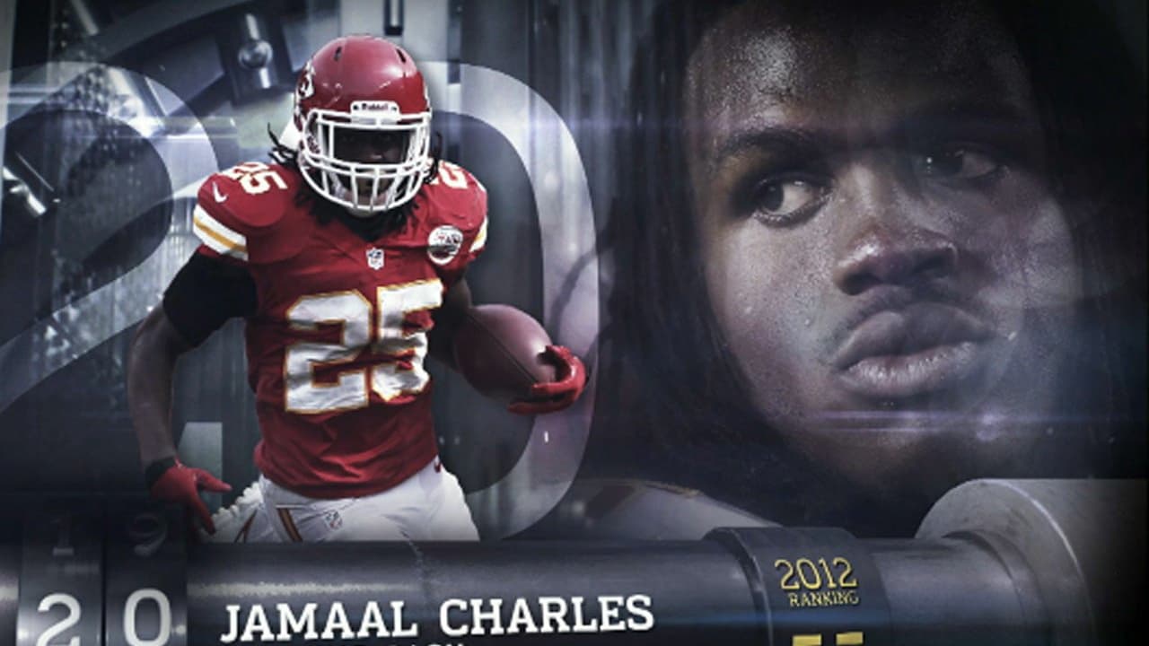 Kansas City Chiefs running back Jamaal Charles (25) scrambles for