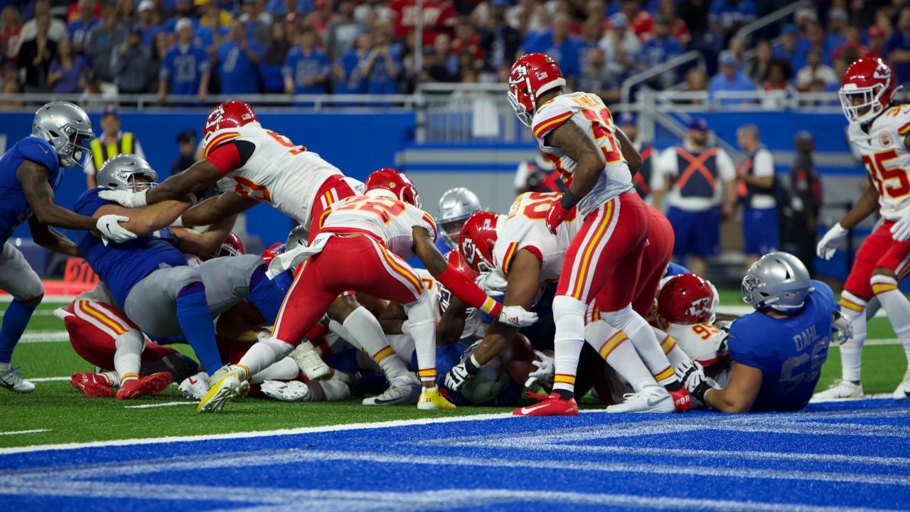 Detroit Lions' Kerryon Johnson on goal-line fumble: 'I take full