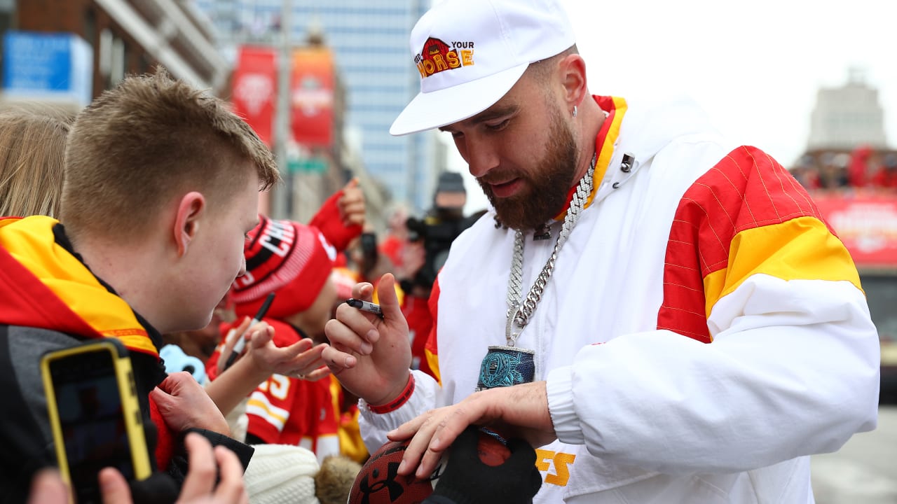 Highlights: Kansas City Chiefs Super Bowl LVII victory parade