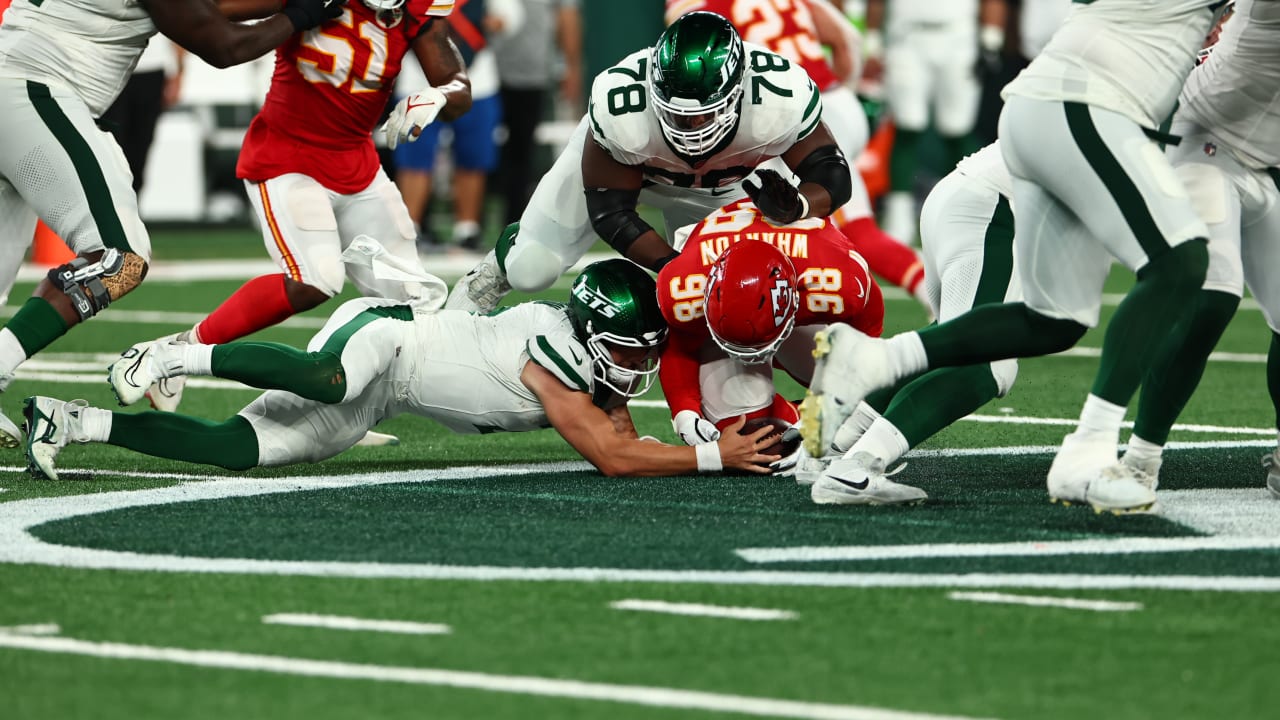 New York Jets quarterback Zach Wilson on 'SNF' vs. Kansas City Chiefs: 'I  lost us that game' because of my dropped snap