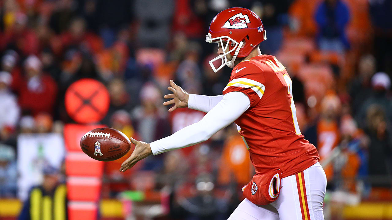 Chiefs Sign Punter Dustin Colquitt