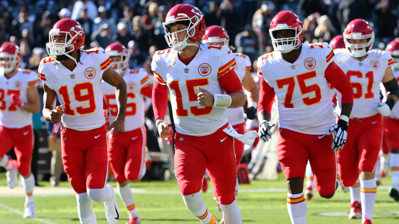 Photo Gallery: Chiefs Vs. Raiders Pregame