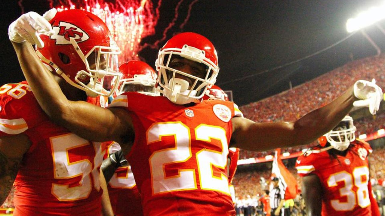 Chiefs CB Marcus Peters win Defensive Rookie of the Year 