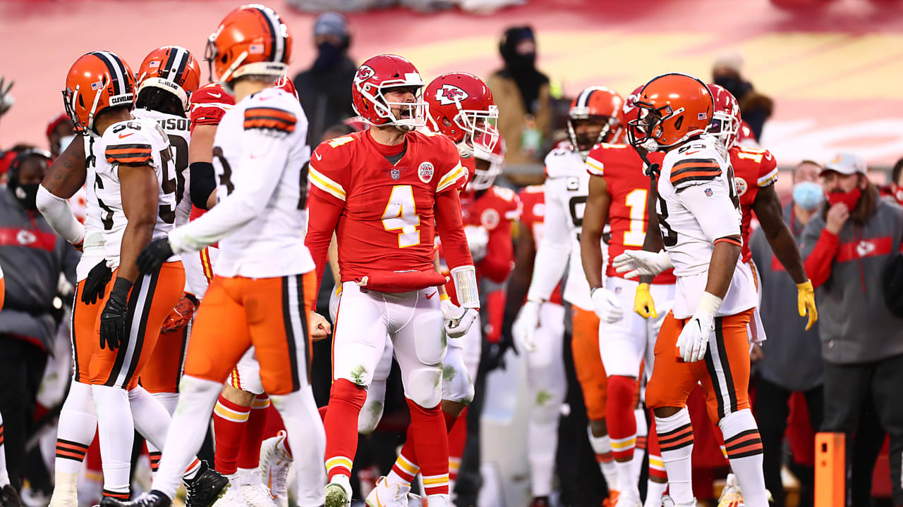 Photos Game Action from Divisional Playoffs Chiefs vs. Browns
