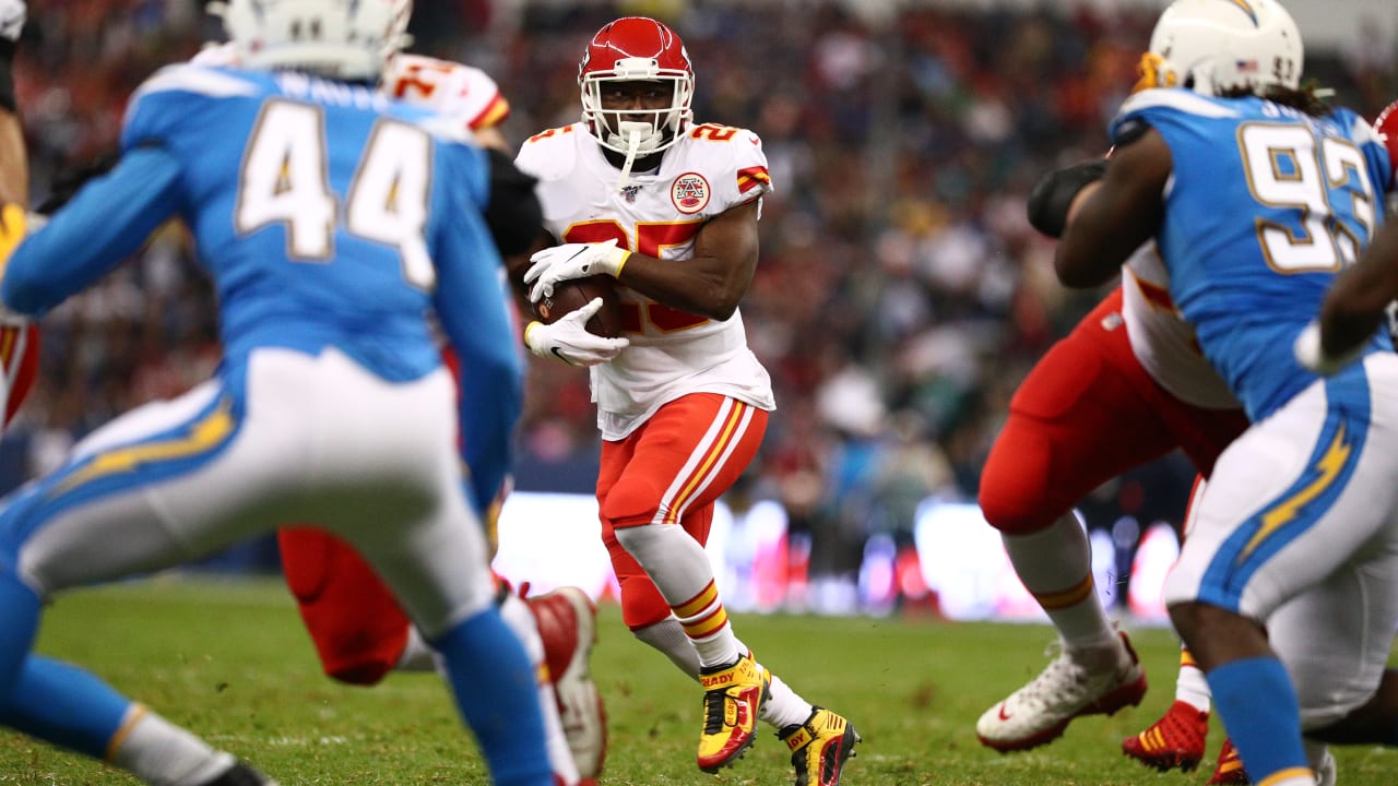 WATCH: Highlights of new Chiefs RB LeSean McCoy