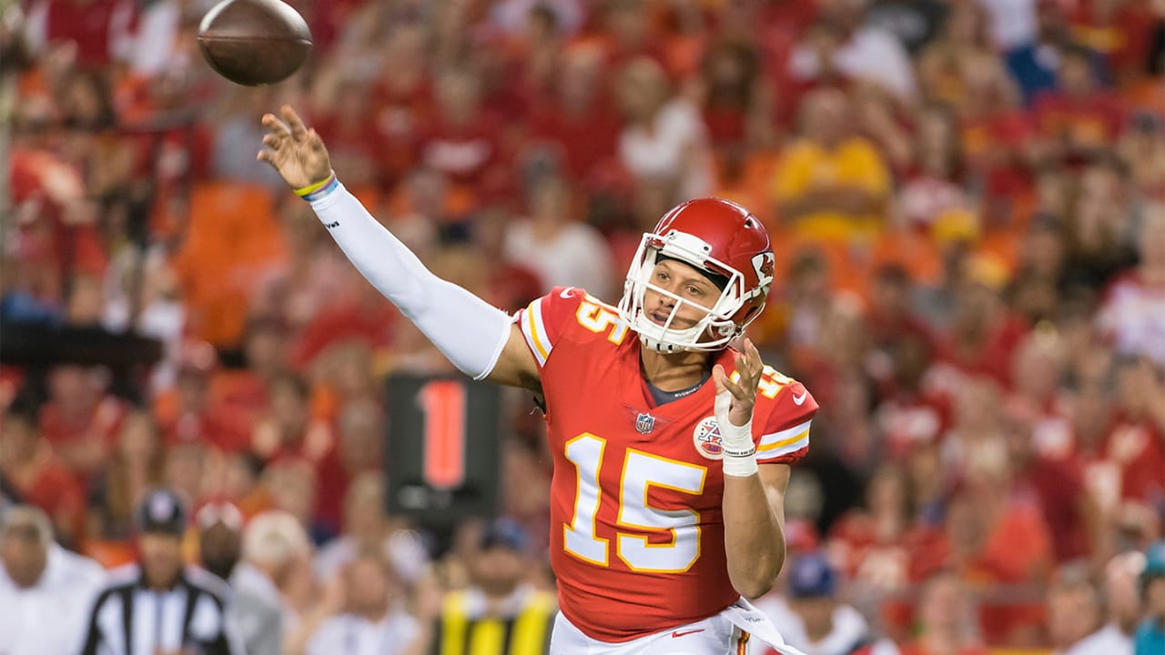 Chiefs Offseason Workouts Preview Checking Out the Quarterbacks