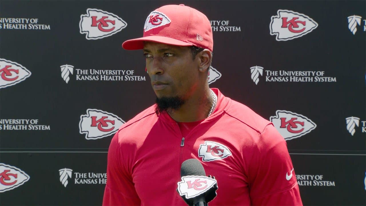 Chiefs' Al Harris brings same passion to coaching that he had as a player