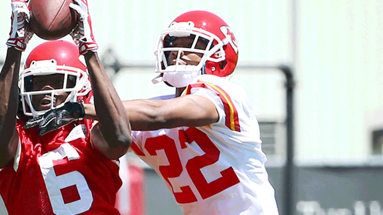 Legendary NFL Analyst Says Chiefs Rookie Marcus Peters is DROY Candidate