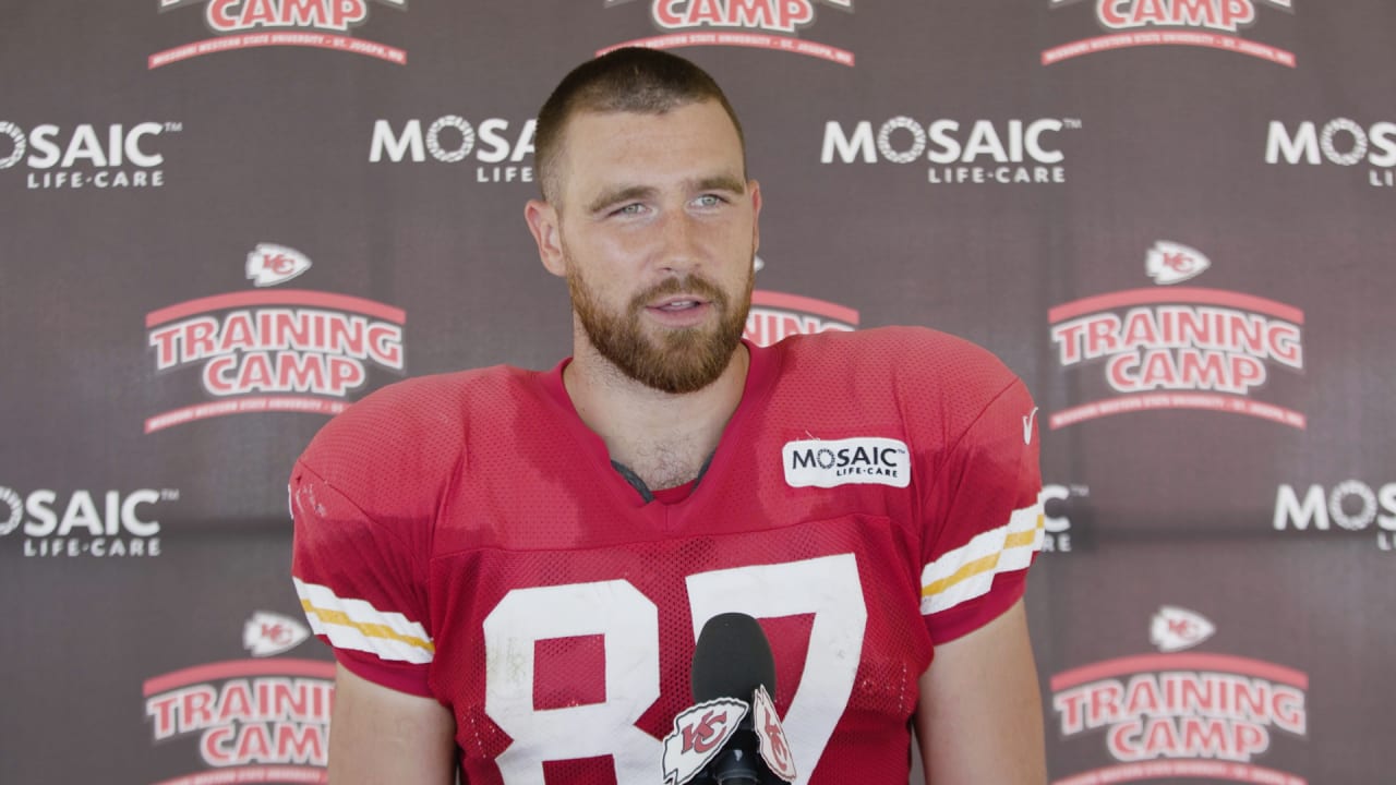 Travis Kelce - Thank you Nike brought the kid outta me up in Beaverton, OR  and really made dreams become reality. I've been wanting to visit the  headquarters as an athlete since