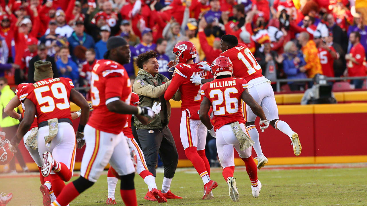 Photo Gallery Chiefs vs. Vikings Game Action